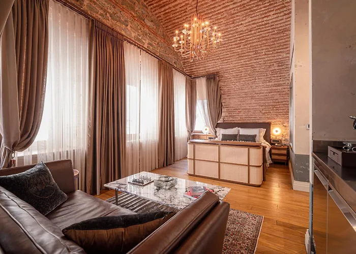 Stone Inn Galata