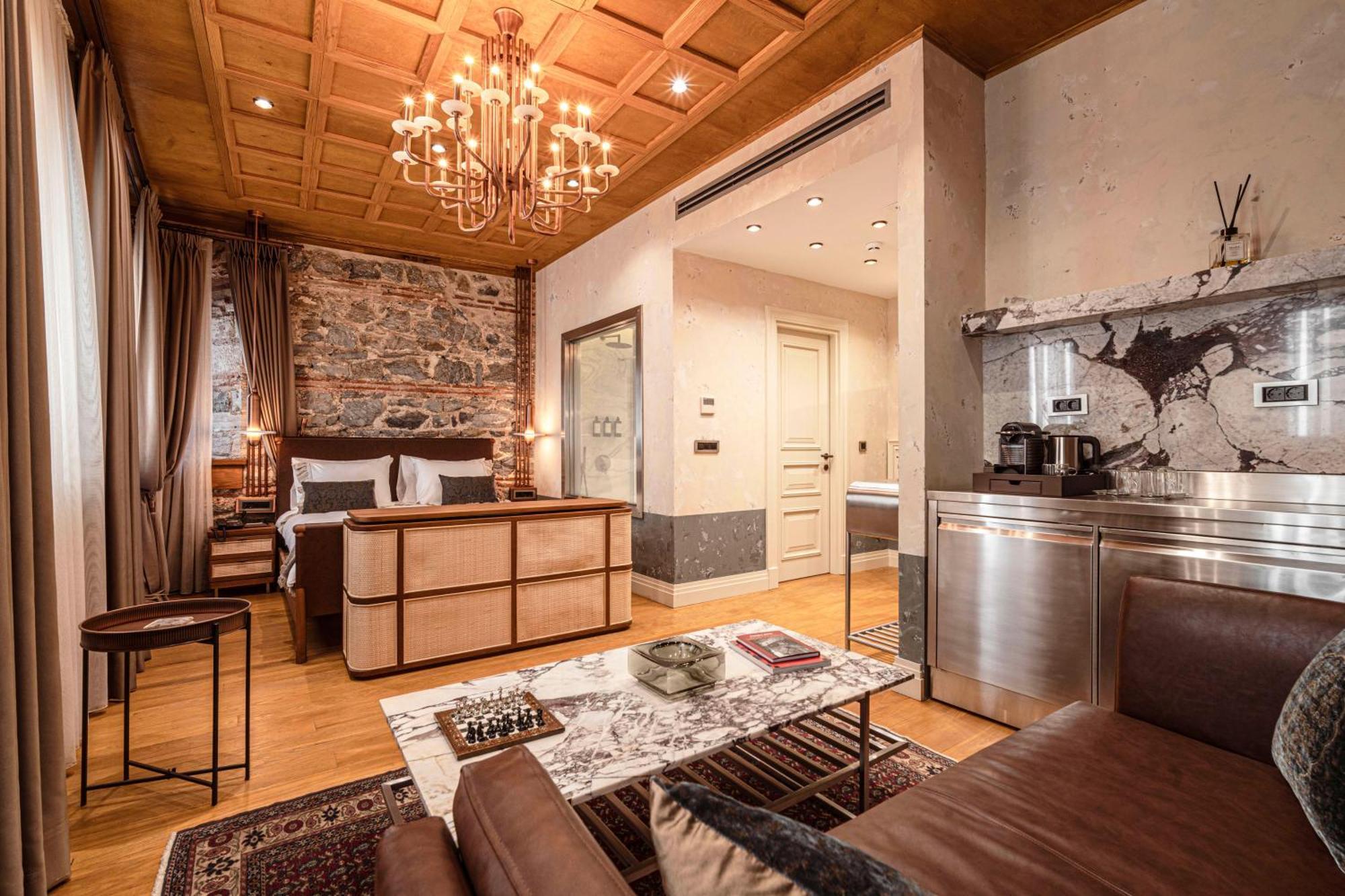 Stone Galata 5*