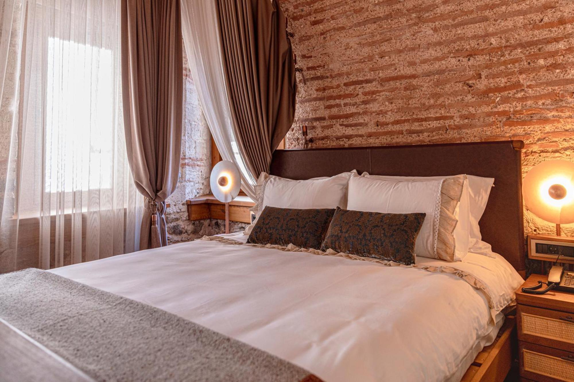 Stone Galata Hotel